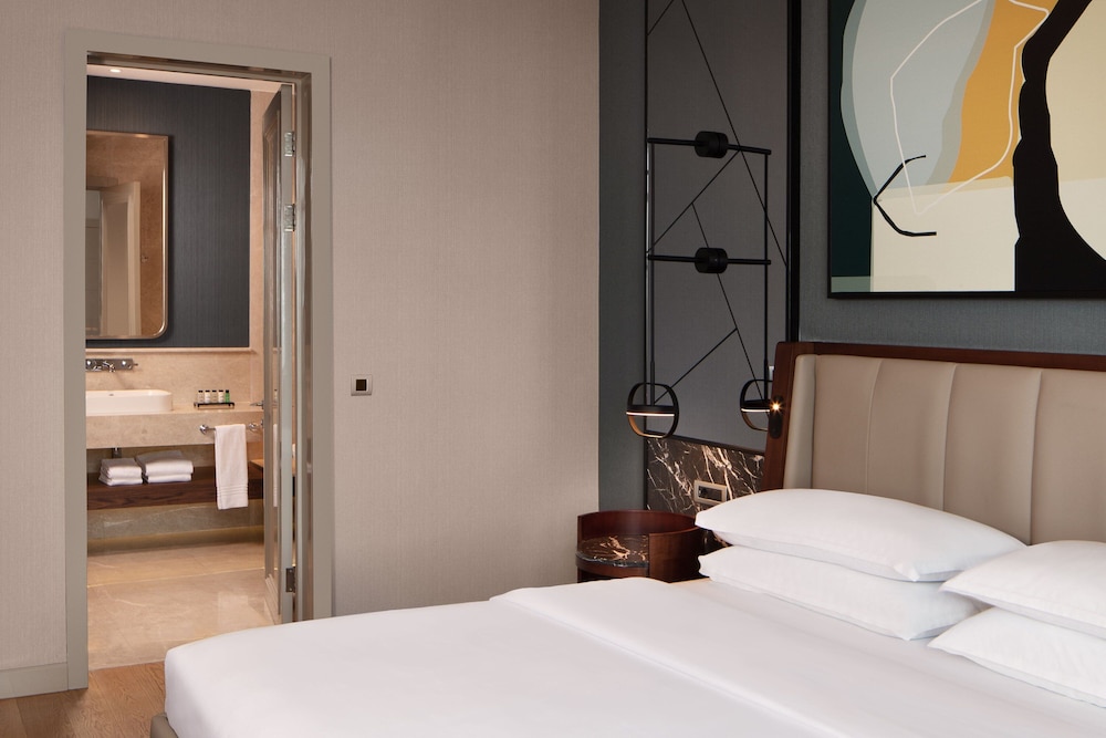 Executive Suite, 1 King Bed