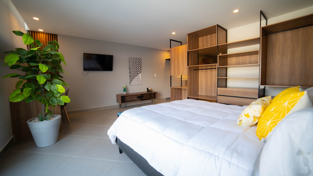 Executive Loft, 1 Bedroom, Accessible, City View photo 3