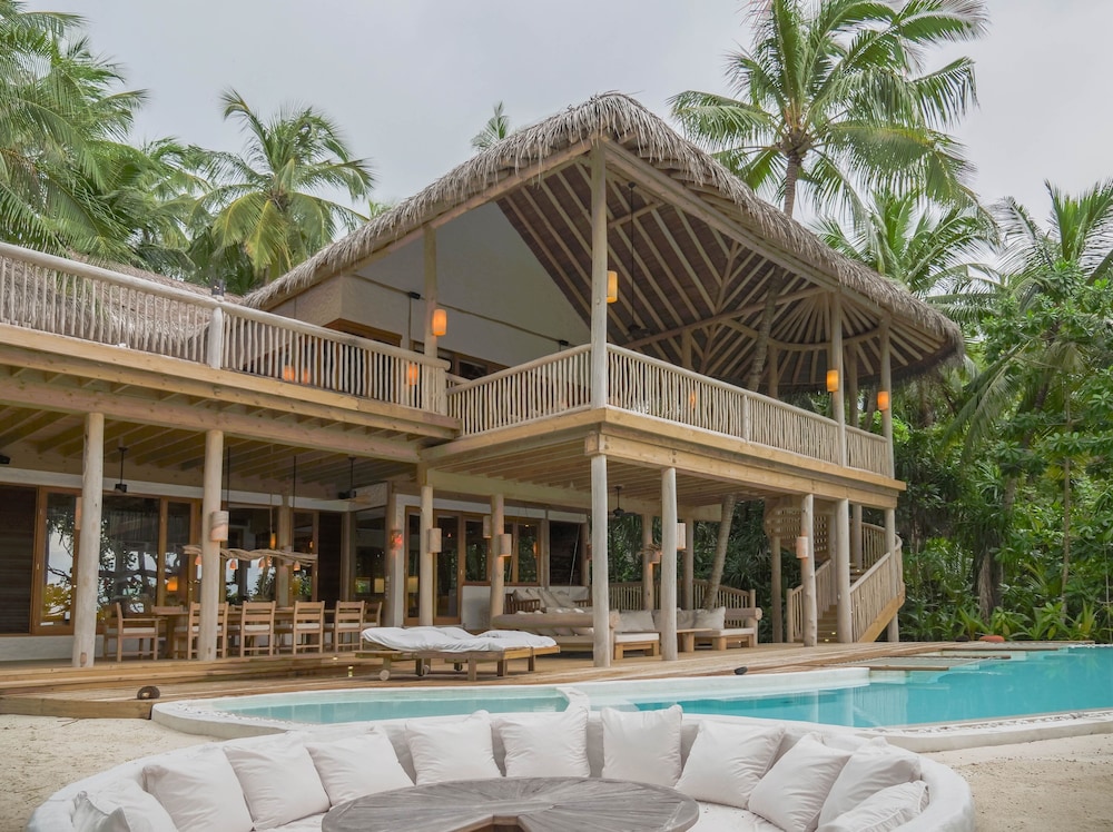 3 Bedroom Soneva Fushi Villa Suite With Pool