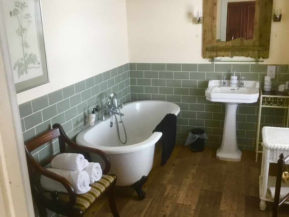 Double or Twin Room (Room 1) photo 1
