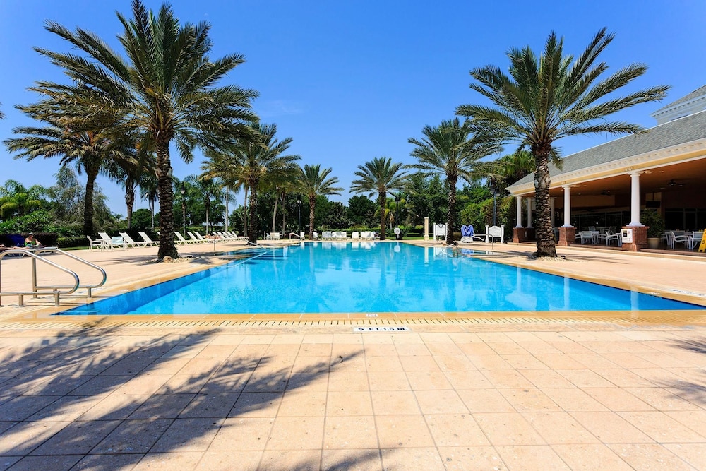 Family Condo, 3 Bedrooms, Golf View, Garden Area