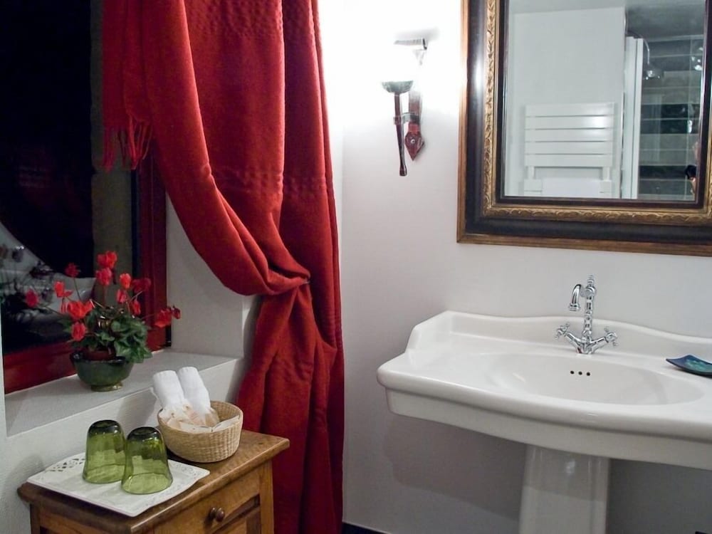 Standard Double Room, Ensuite, Garden View (Marqueyssac) photo 3