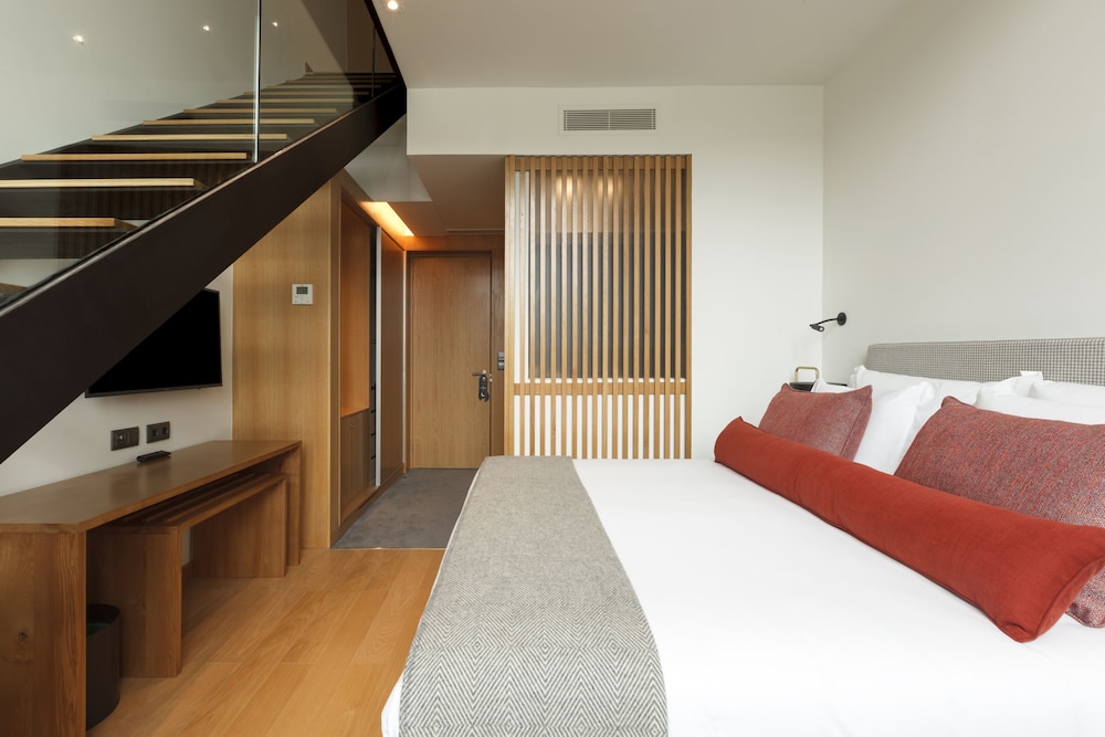 Superior Suite (Duplex) - Photo 6