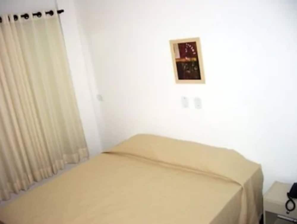 Double or Twin Room photo 2