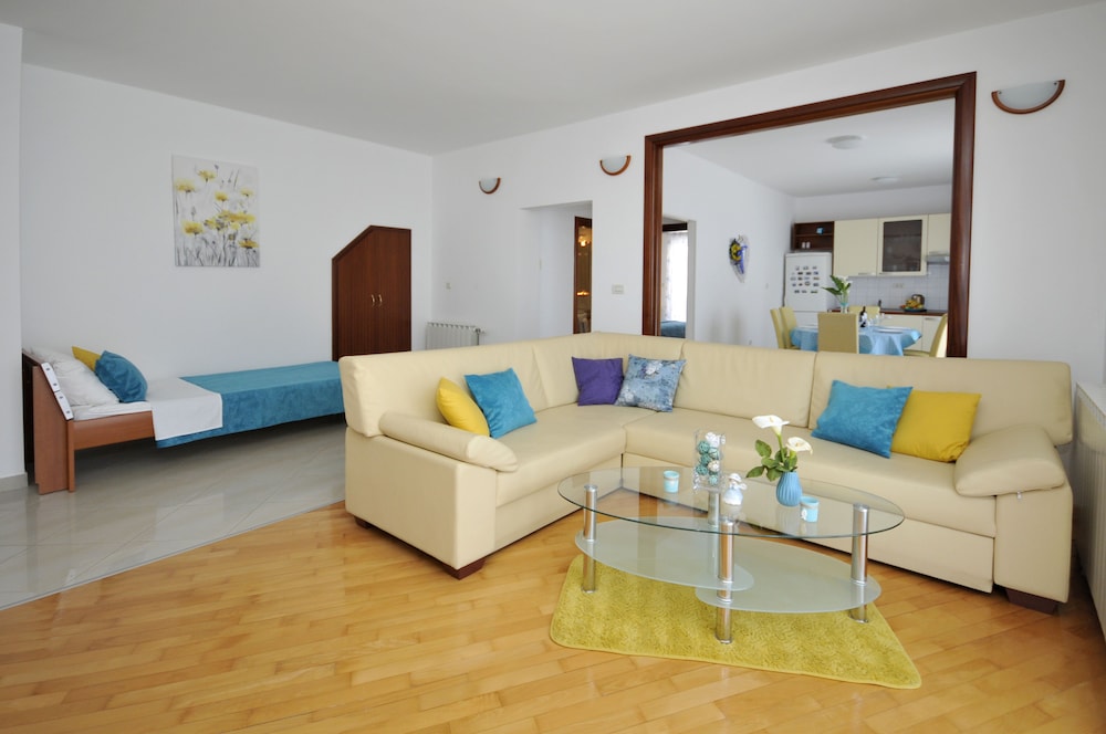 Family Apartment, 1 Bedroom, Sea View, Sea Facing