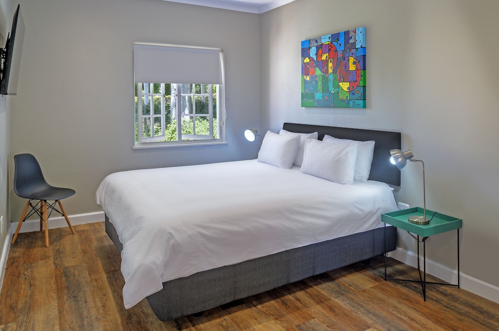Standard Room - Photo 1