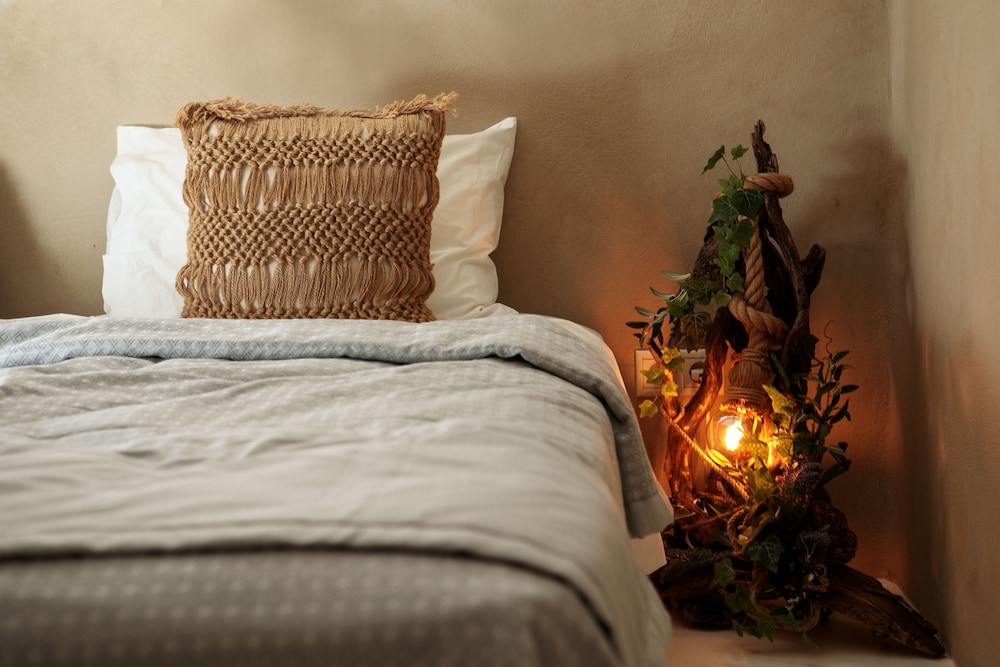 Comfort Double Room, 1 King Bed, Patio, Garden Area photo 3