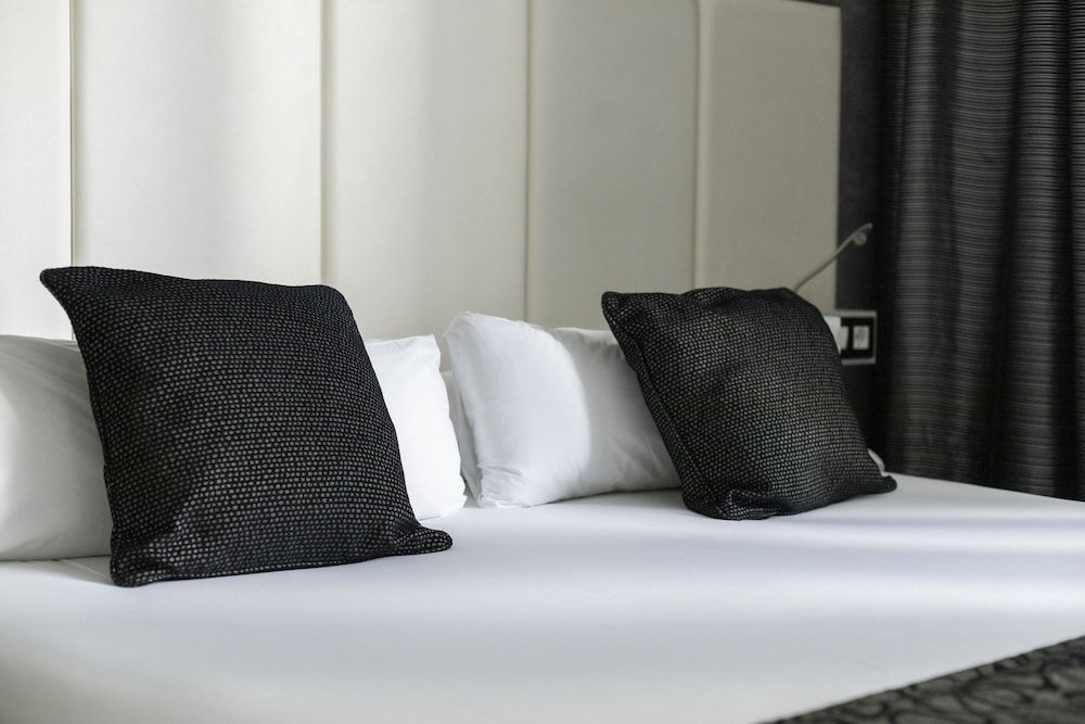 Superior Double Room, Balcony, City View