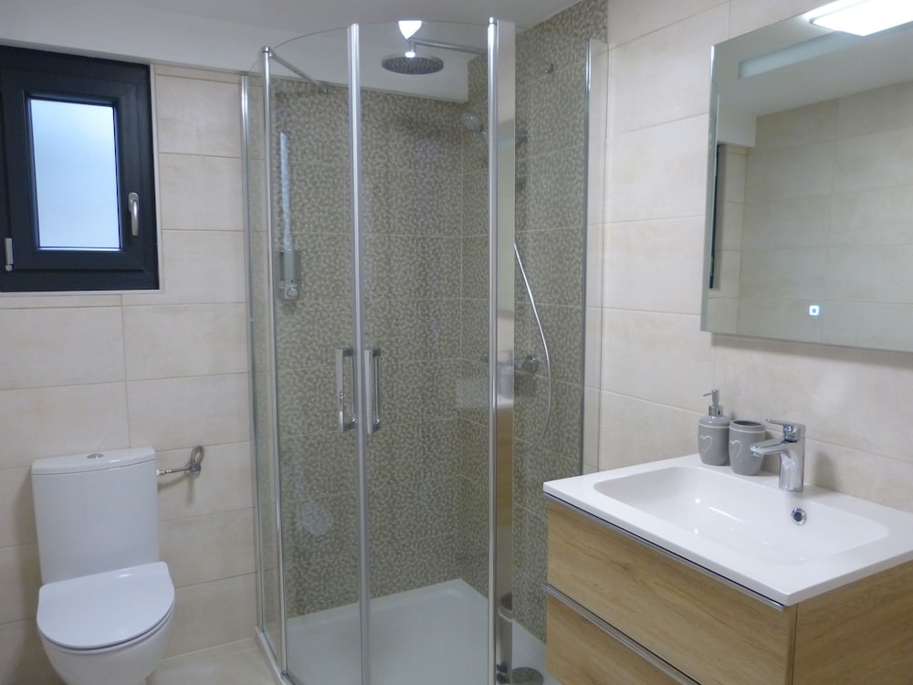 Double or Twin Room (Roseraie) photo 2