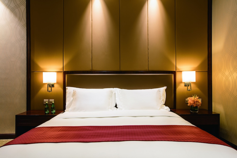 Suite (Additional Living Area)