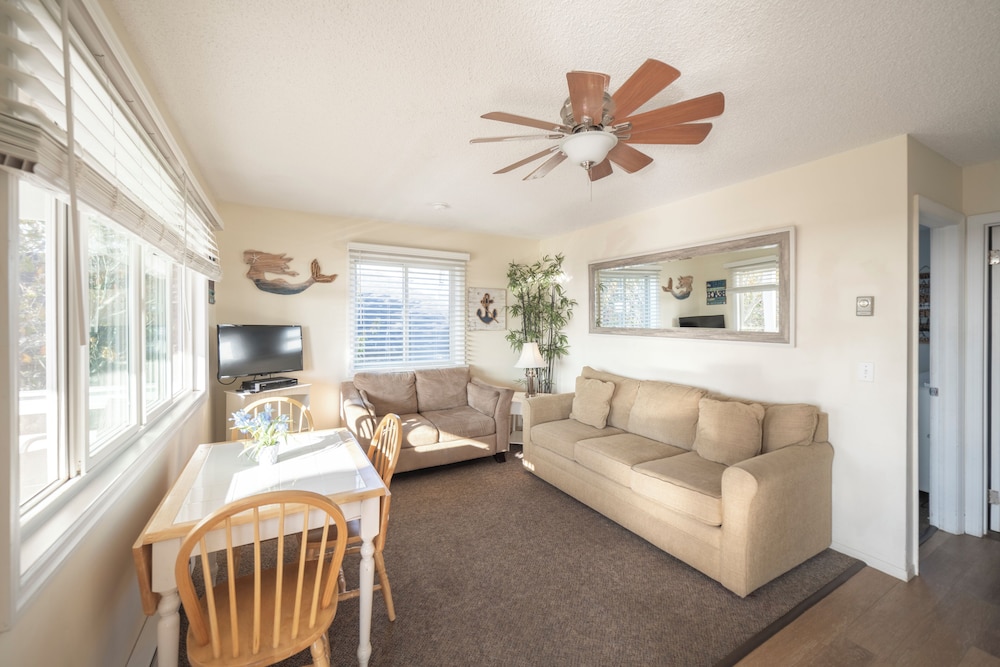 Apartment photo 3