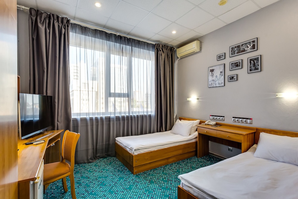 Standard Twin Room photo 1