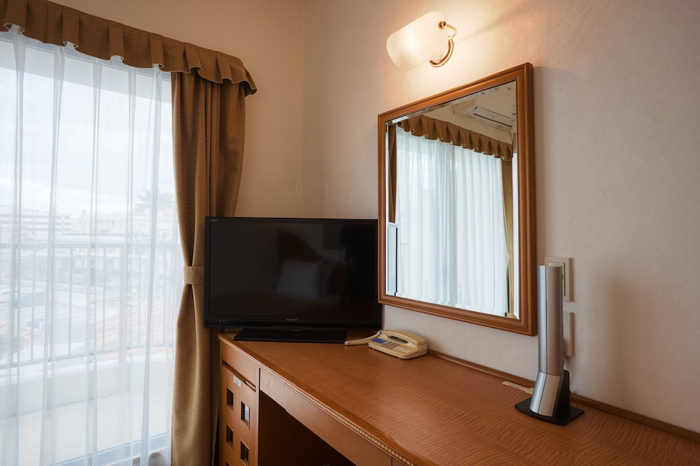 Double Room, Smoking, City View - Photo 10
