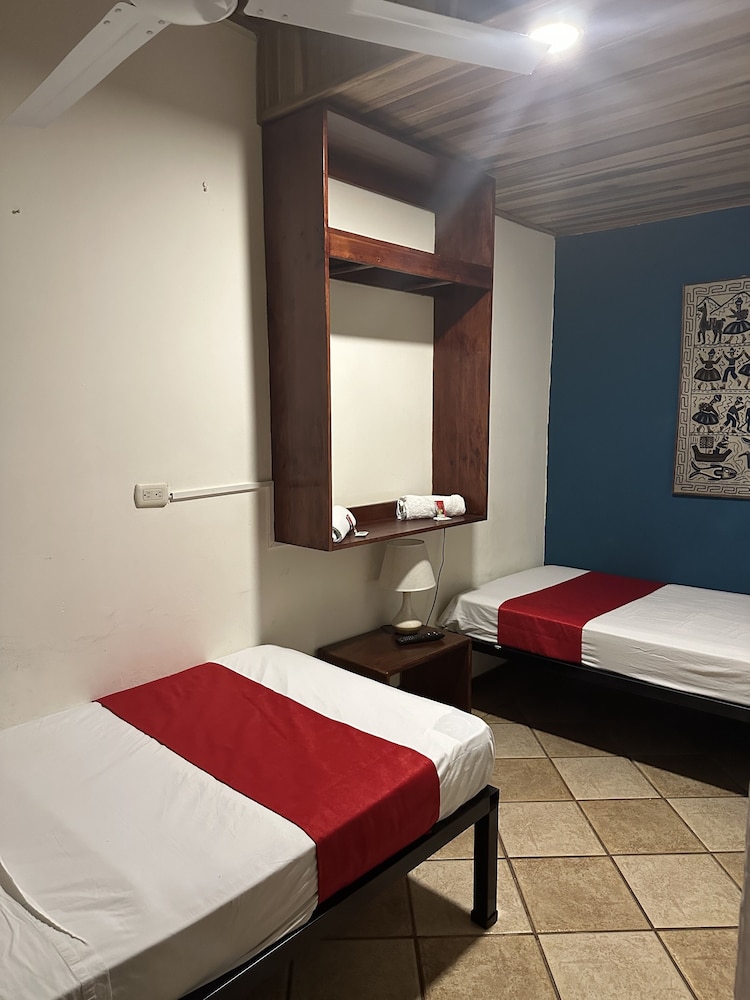 Economy Double Room, 2 Twin Beds