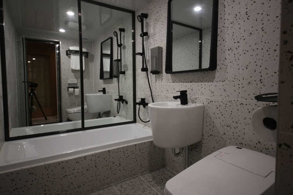 Signature Double Room photo 3