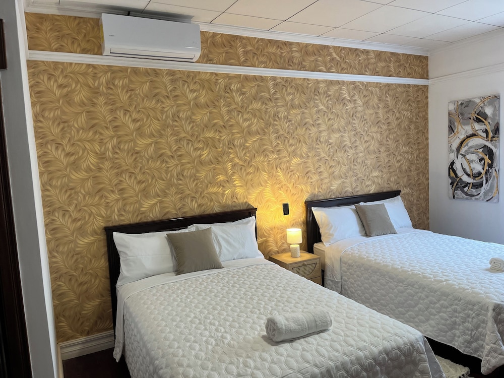 Deluxe Room, 2 Double Beds
