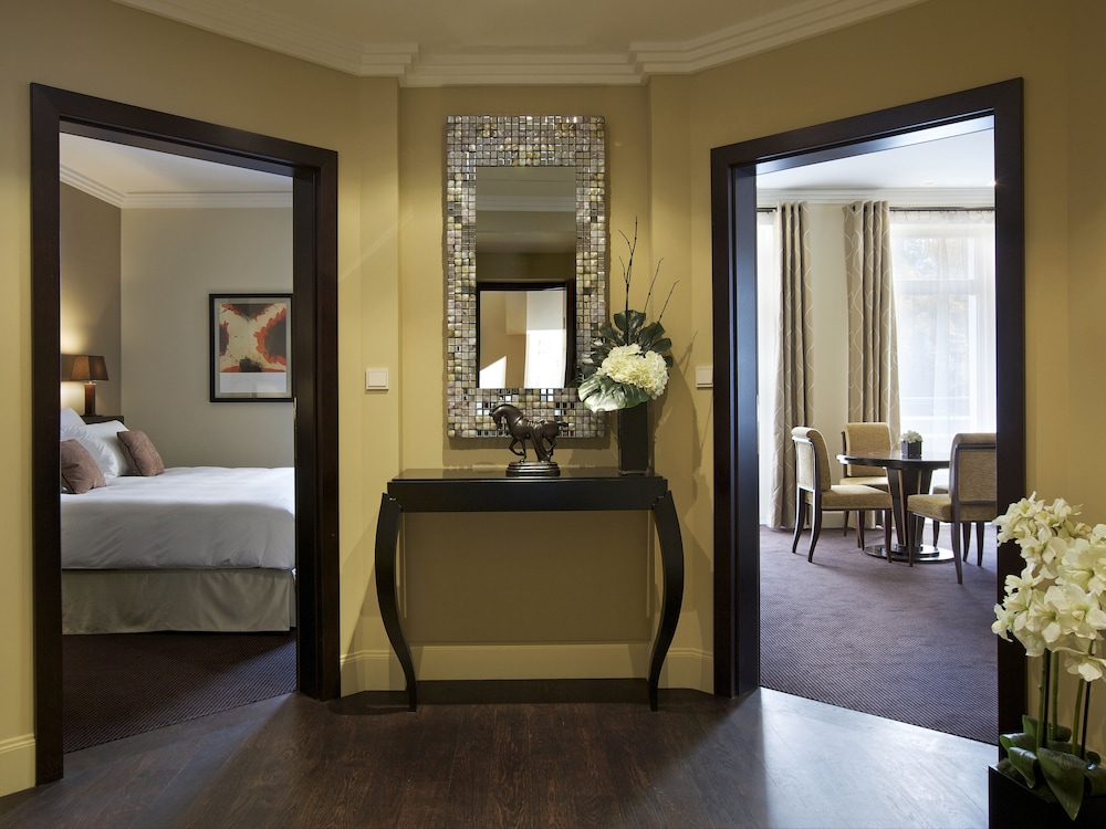 Presidential Apartment photo 1