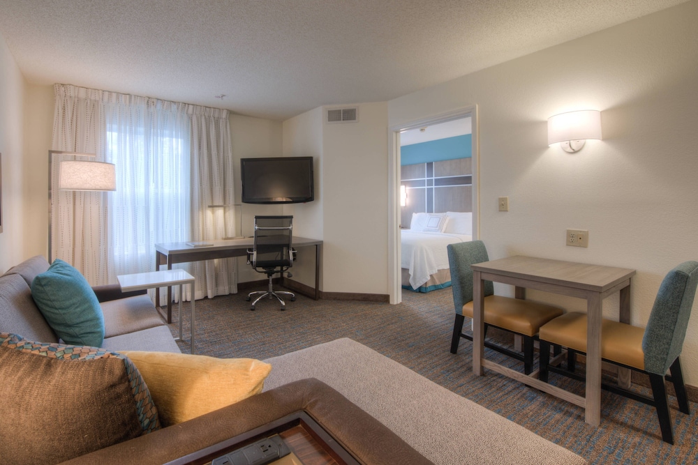 Studio - Photo 5