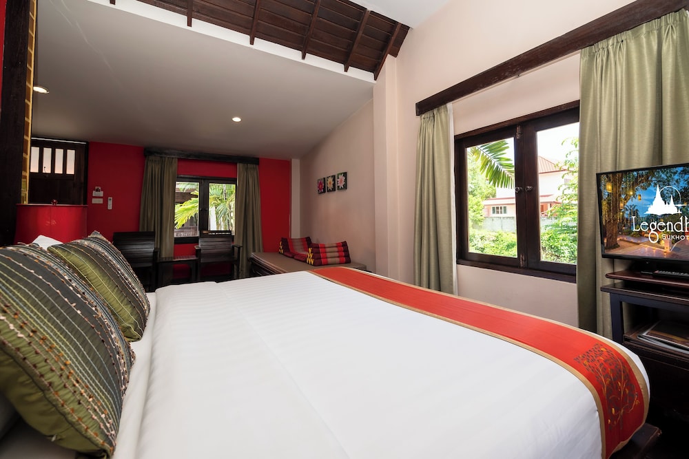 Deluxe Room, Balcony - Photo 3