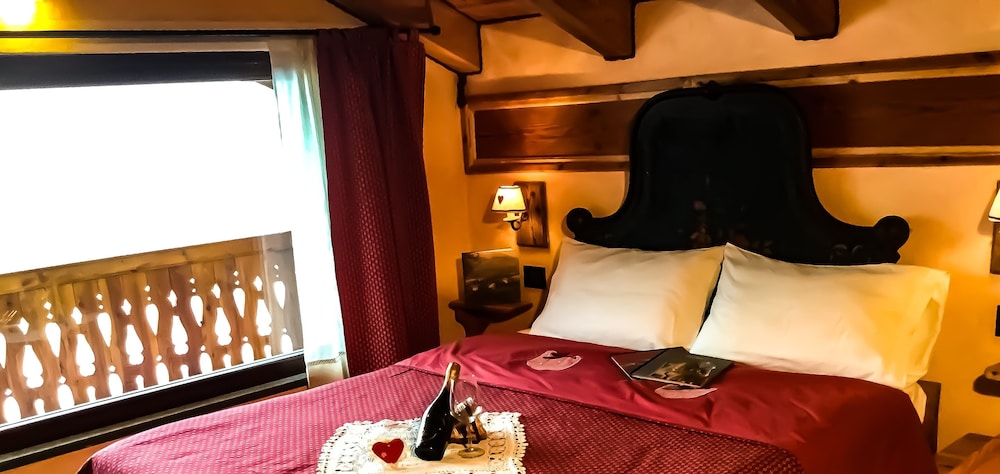 Romantic Suite photo 2