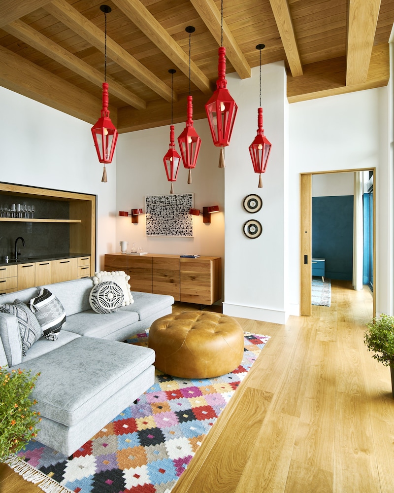 Penthouse (Richard's Flat King) - Photo 3