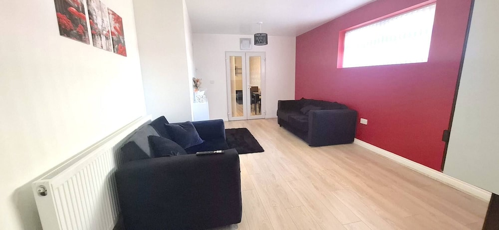 House, 3 Bedrooms