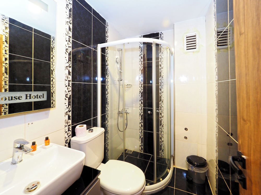 Standard Single Room photo 3