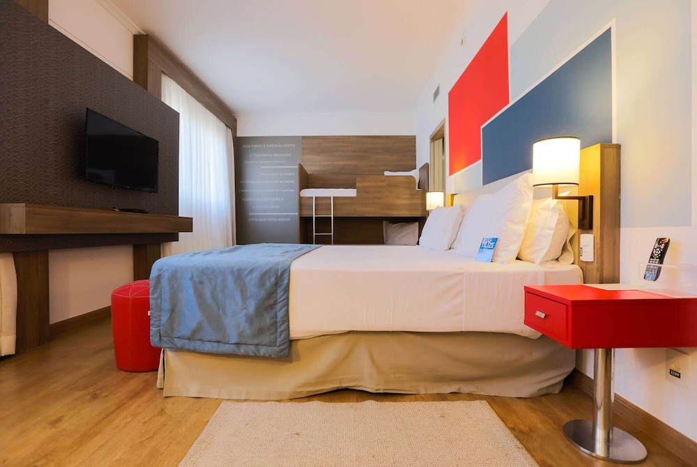 Family Room, Multiple Beds, Non Smoking