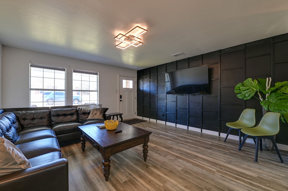 House (2 Bedrooms) photo 1