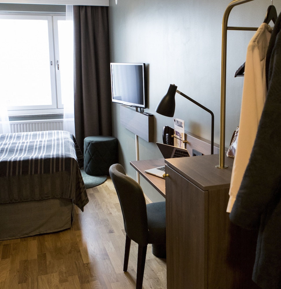 Room, 1 Queen Bed - Photo 3