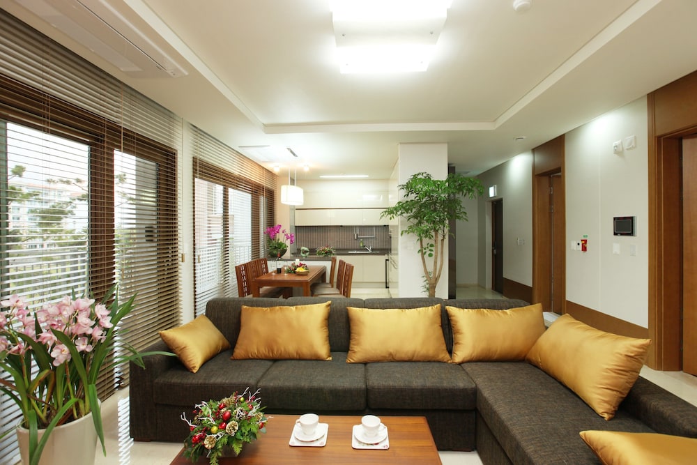 Resort B - Photo 4