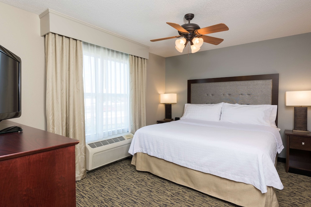 Suite, 2 Bedrooms photo 2