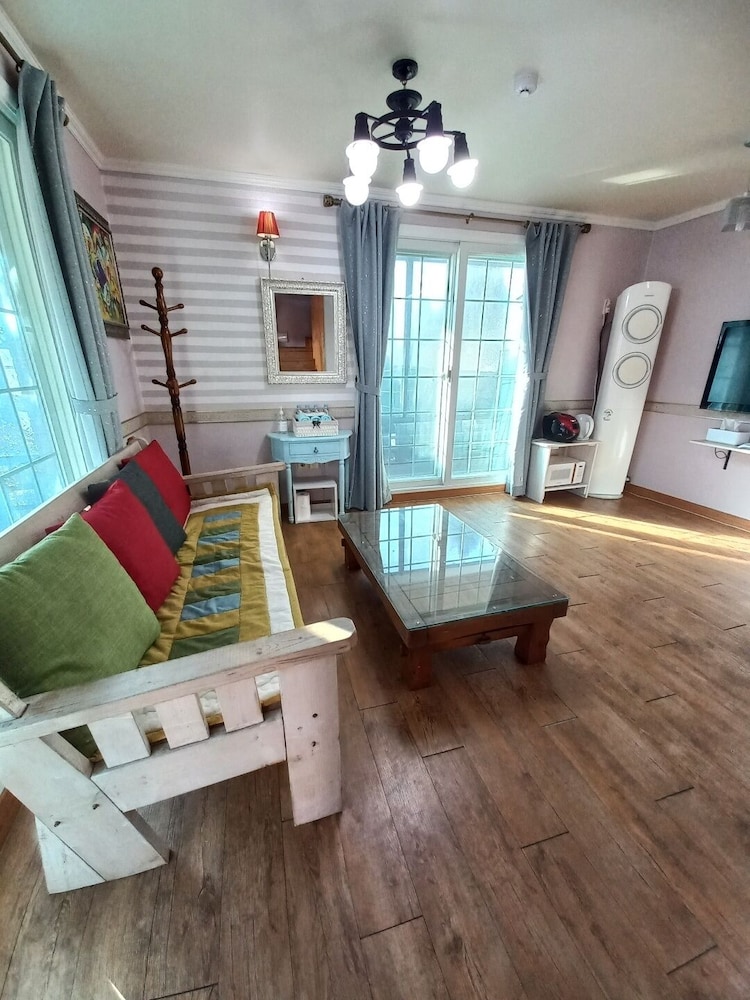 Duplex photo 3