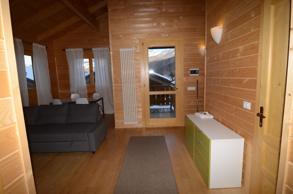 Family Chalet photo 3