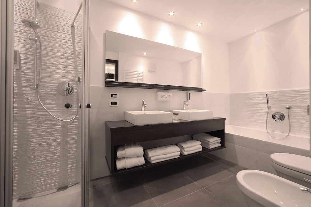 Premium Triple Room, Multiple Beds, Mountain View, Slope side photo 2