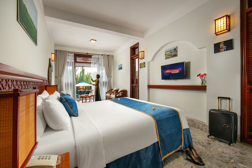Junior Double or Twin Villa with River View photo 1