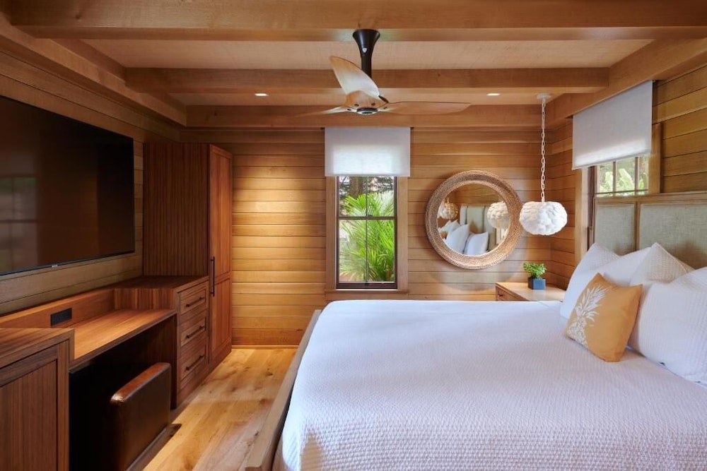 Deluxe Suite, Lanai, Garden View