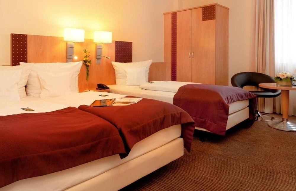 Standard Triple Room - Photo 1