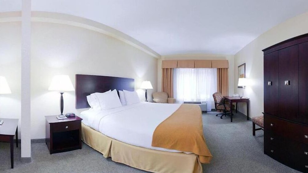 Suite, Multiple Beds
