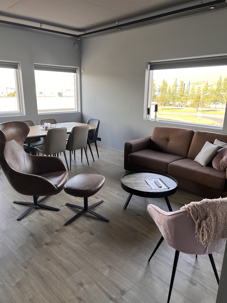 Superior Apartment