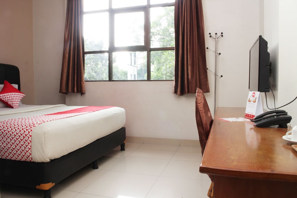 Deluxe Double Room, 1 Double Bed, Non Smoking photo 2