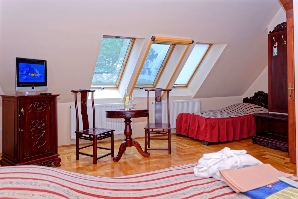 Quadruple Room photo 1