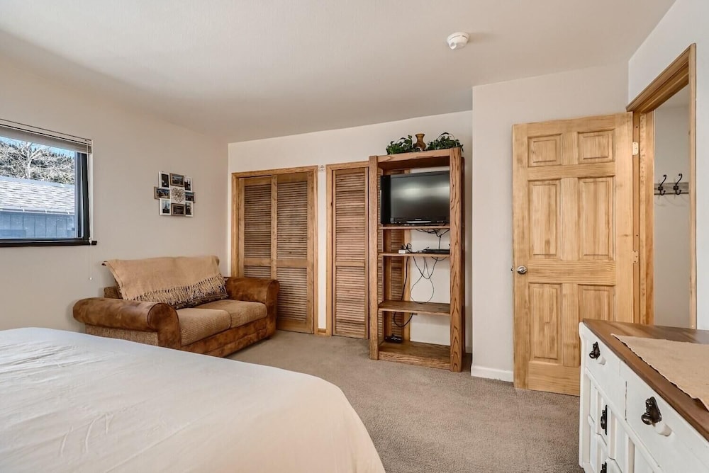 Condo, 1 Bedroom photo 3
