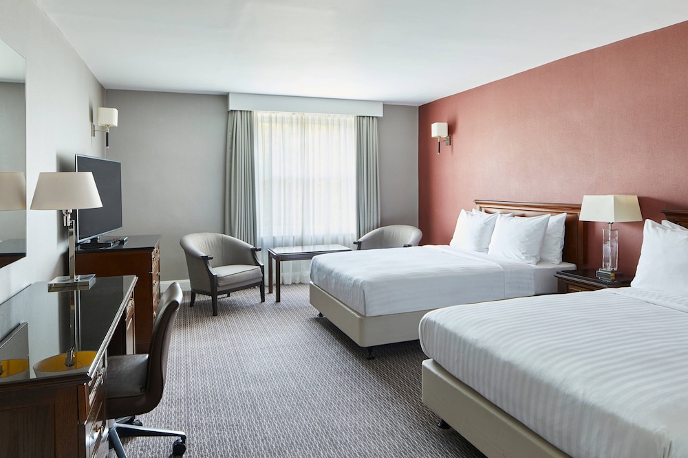 Family Room, 2 Double Beds - Photo 1