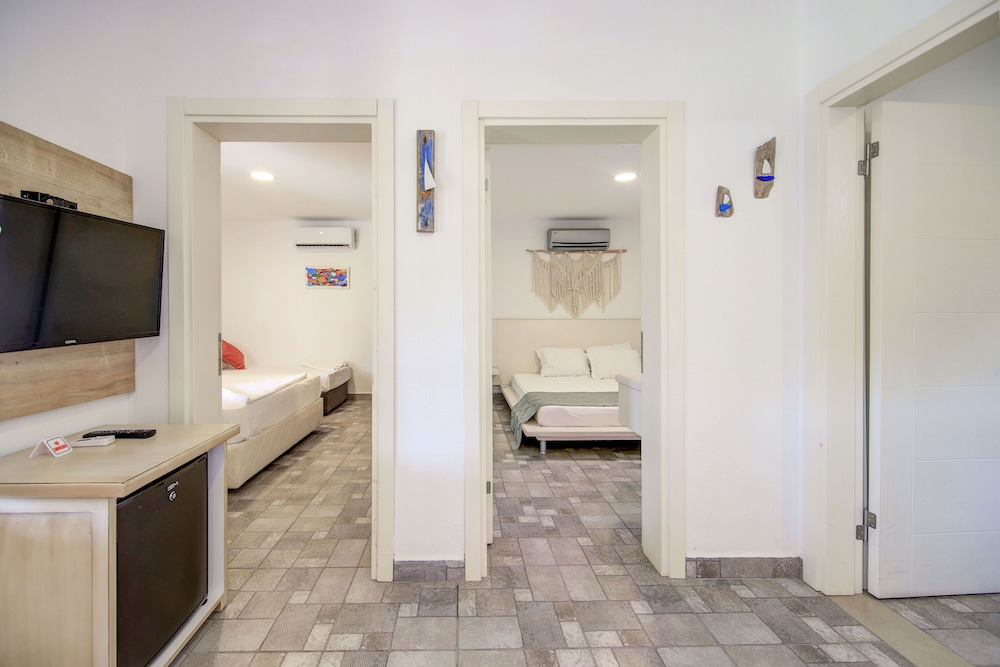 Family Quadruple Room