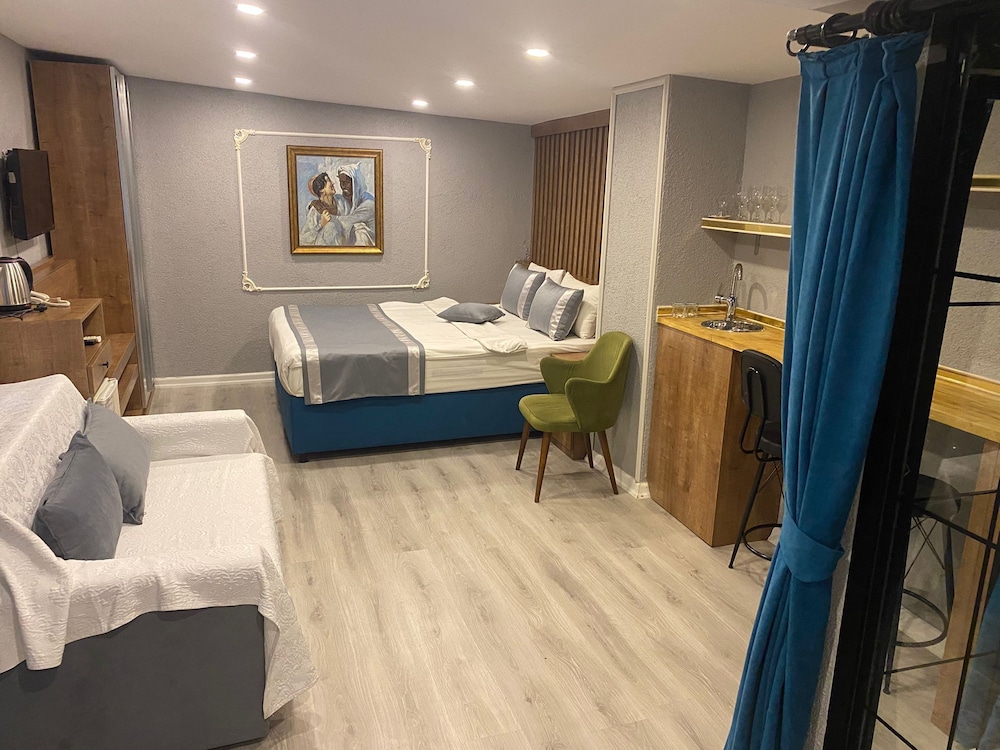 Junior Suite, City View photo 2