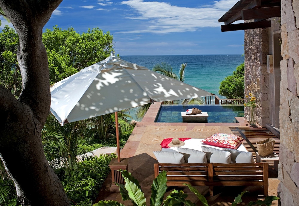 House, Oceanfront