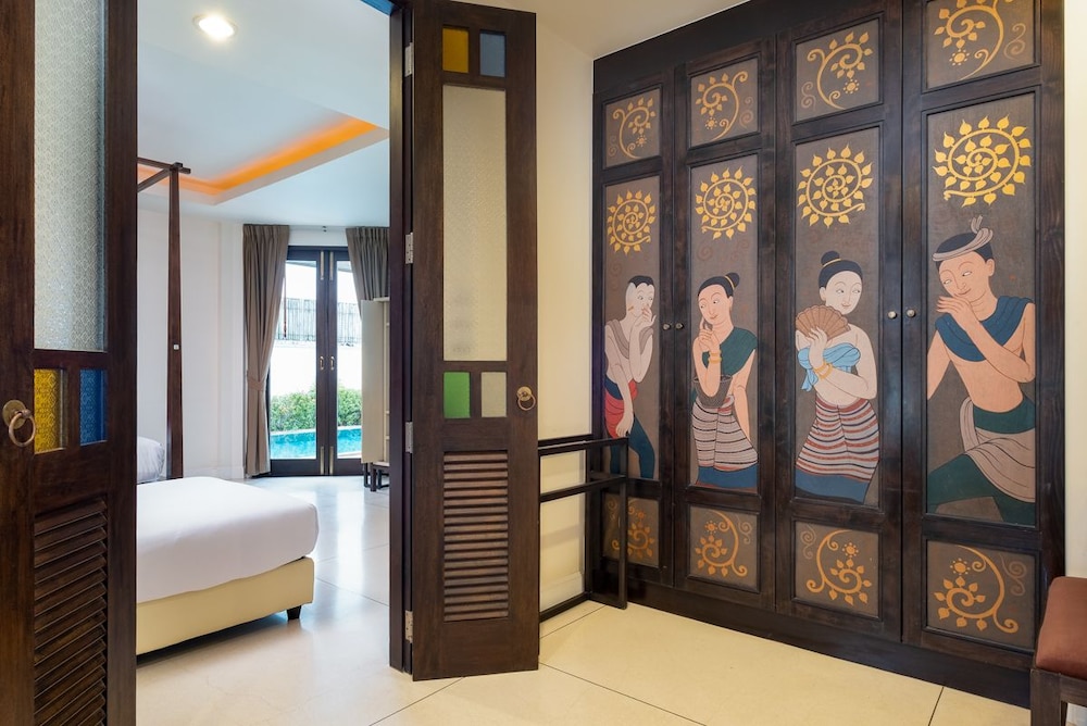 2 Bedrooms Suite photo 1