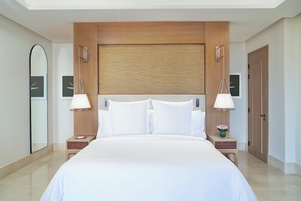 Suite (Imperial,1 King and 2 Twin, with Pool) - Photo 9