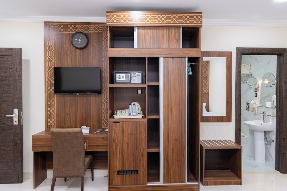 Double Room - Photo 7